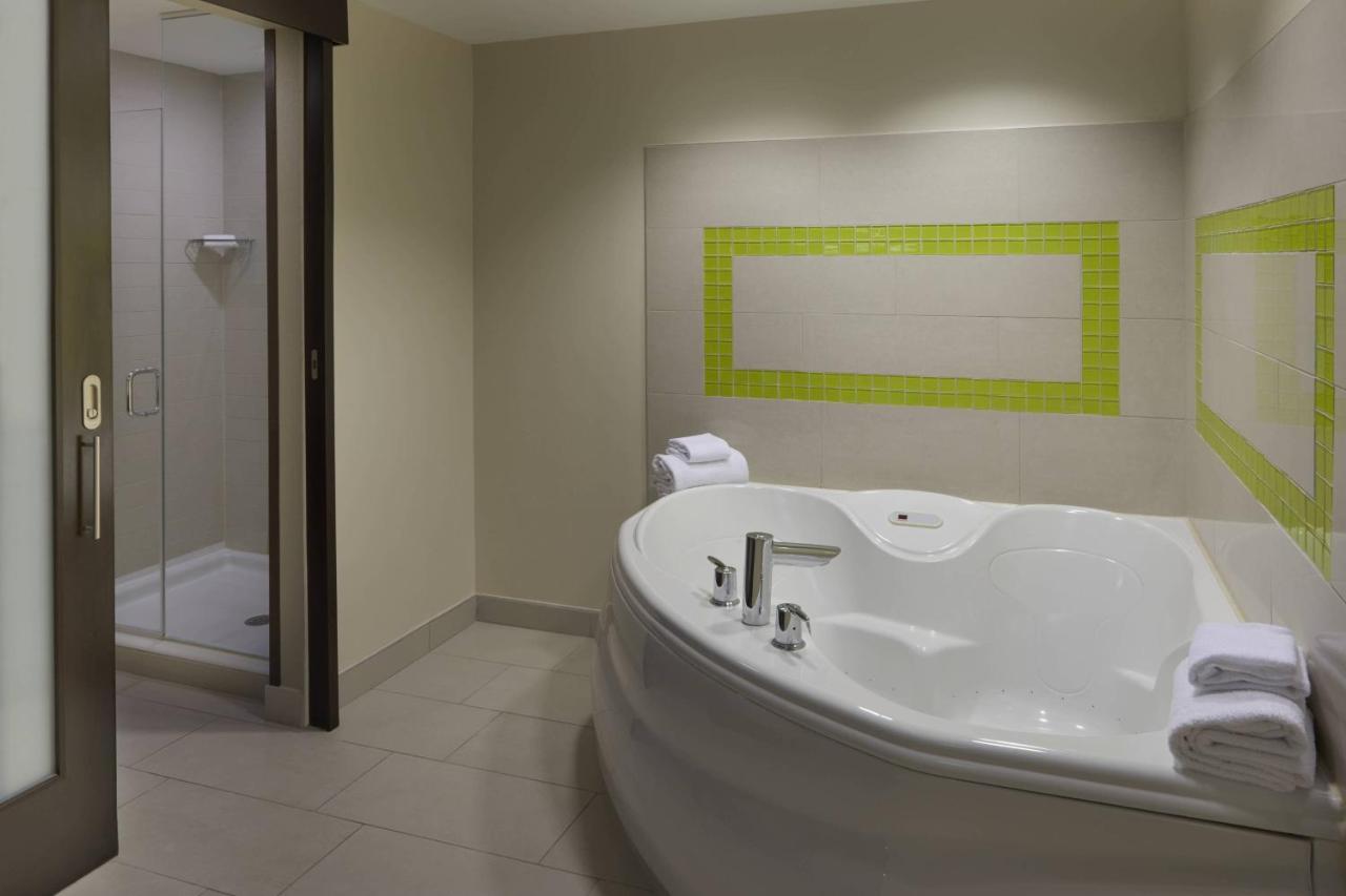 Springhill Suites By Marriott Toronto Vaughan Exteriör bild